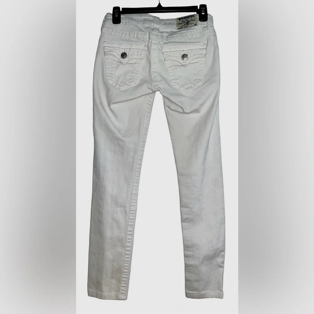 🔥TRUE RELIGION!! DESIGNER WHITE DENIM JEANS WITH BLUE DETAILING!! 🔥 - Picture 5 of 15